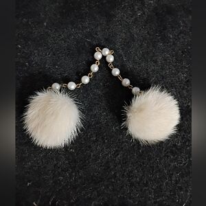 Vintage 1950s Pearl and Fur Sweater Clips/Guards